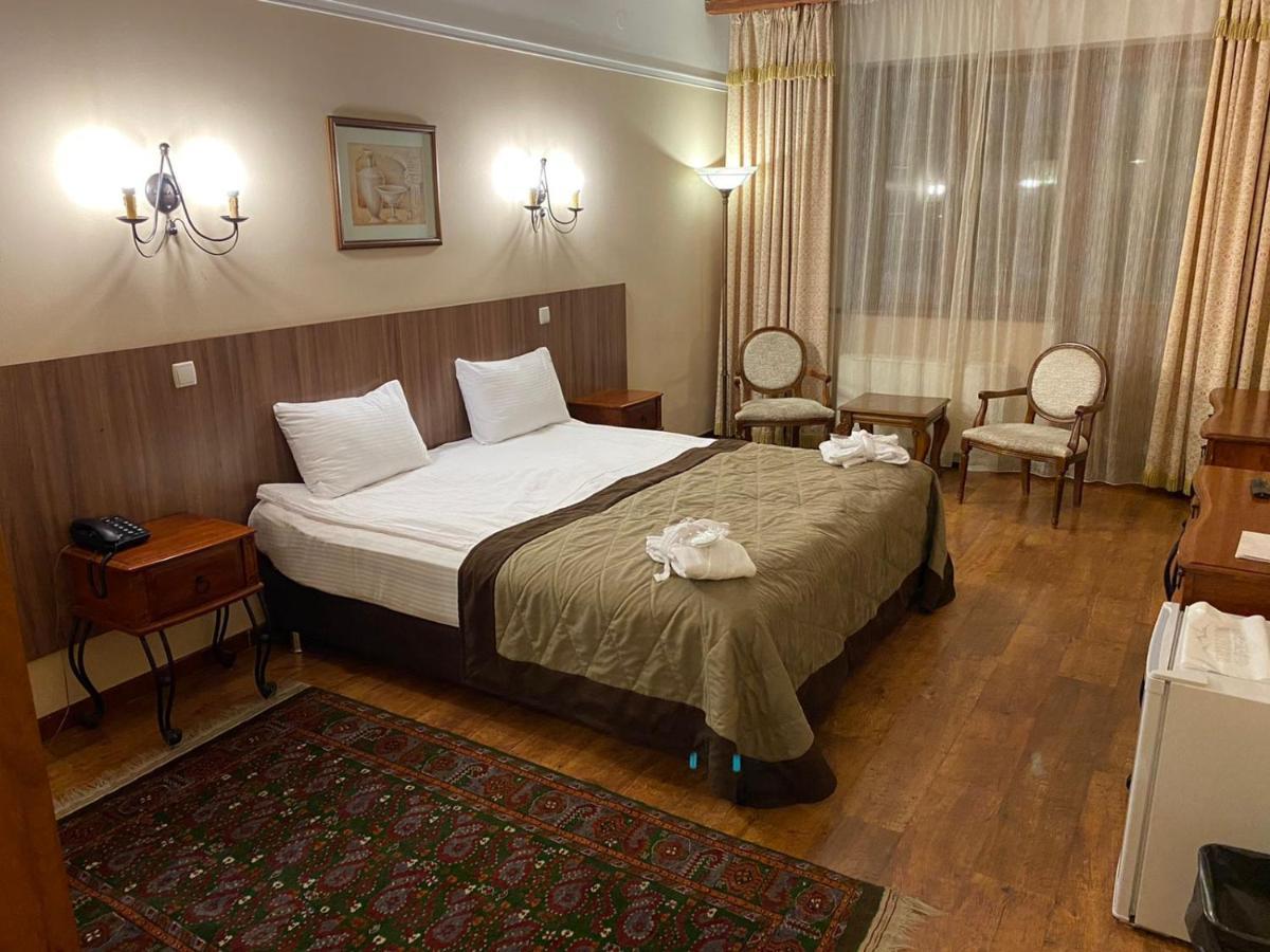 Park Hotel Kokshetau Щучинск Экстерьер фото