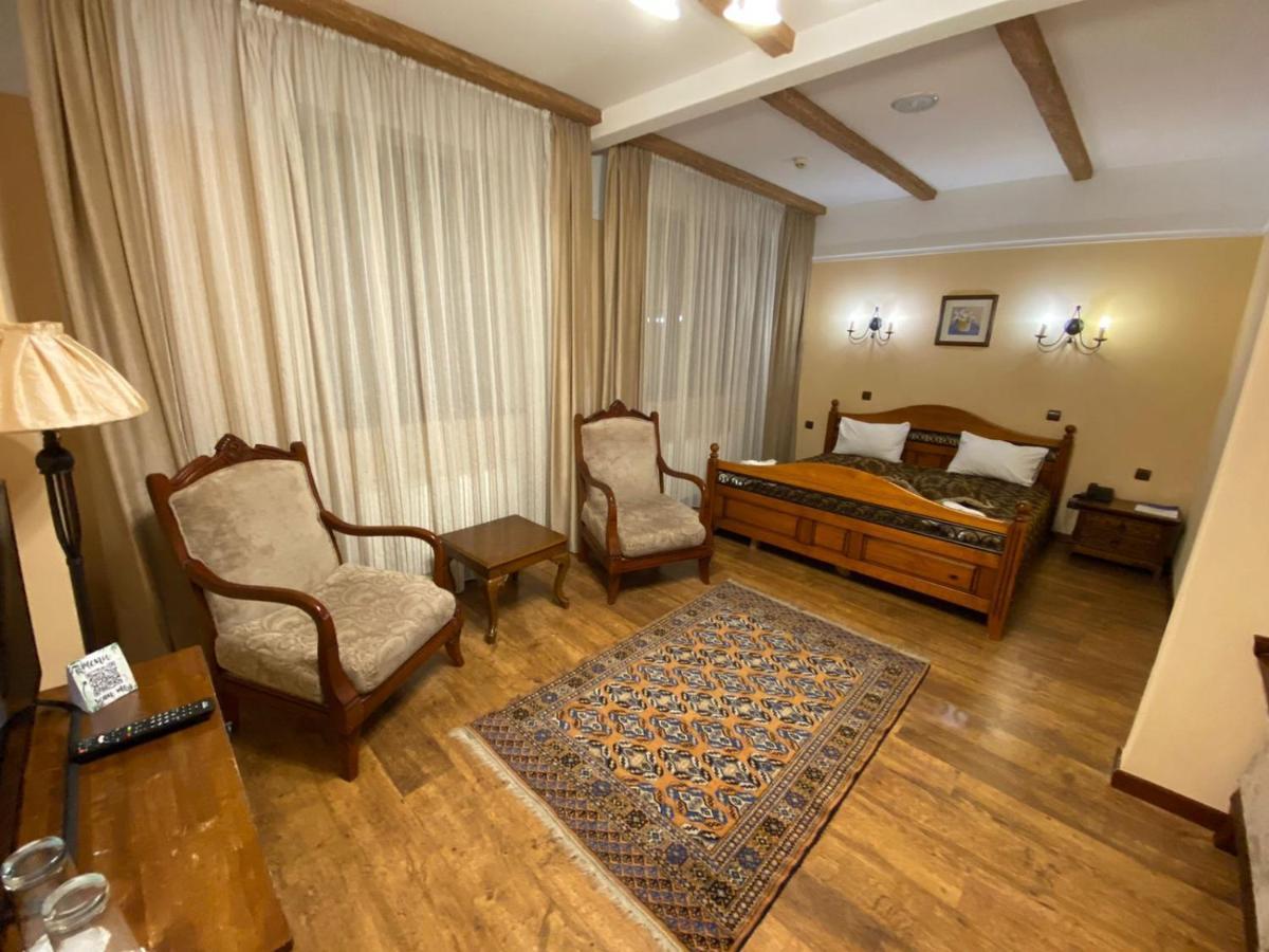 Park Hotel Kokshetau Щучинск Экстерьер фото